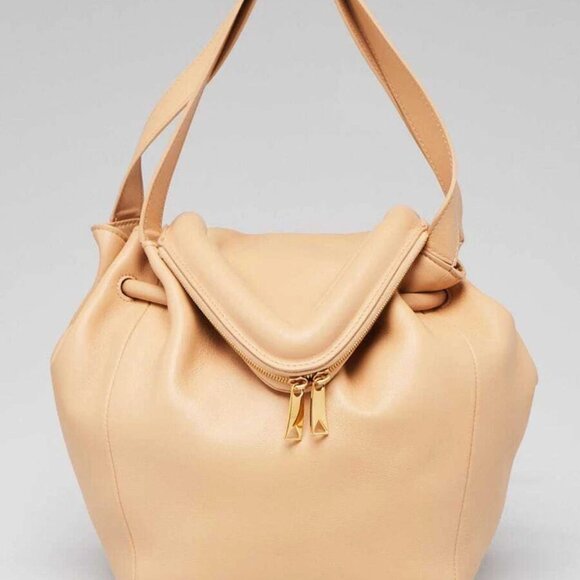 Bottega Veneta Beige Smooth Nappa Leather Beak Flap Bag - Picture 1 of 12